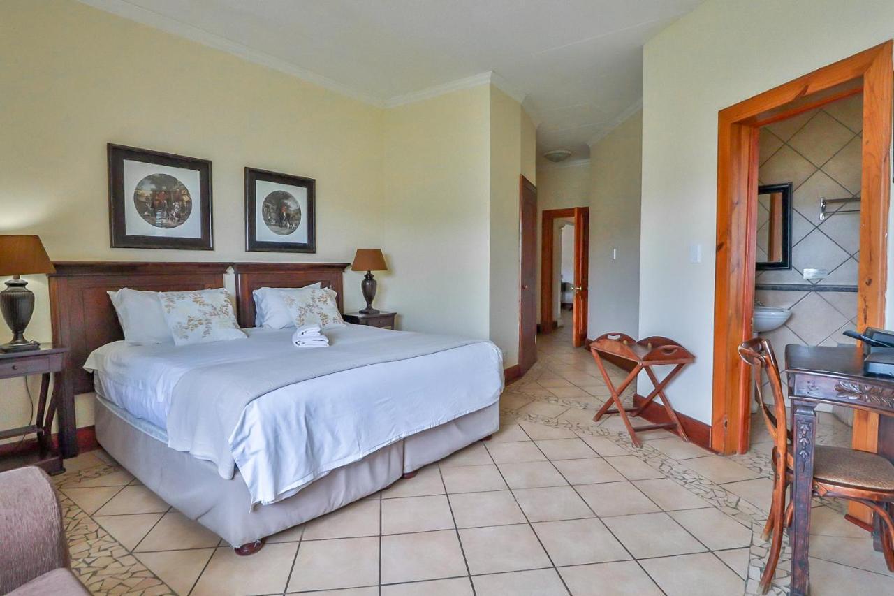 Croc River Lodge Komatipoort Ngoại thất bức ảnh