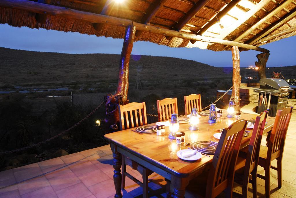 Croc River Lodge Komatipoort Ngoại thất bức ảnh