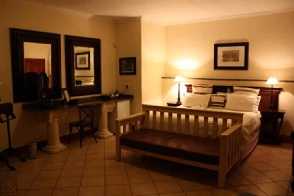 Croc River Lodge Komatipoort Ngoại thất bức ảnh